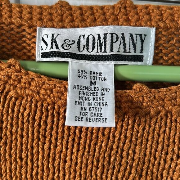 Vintage Women's Tunic Sweater with Embroidered Design - Size M - Picture 6 of 11